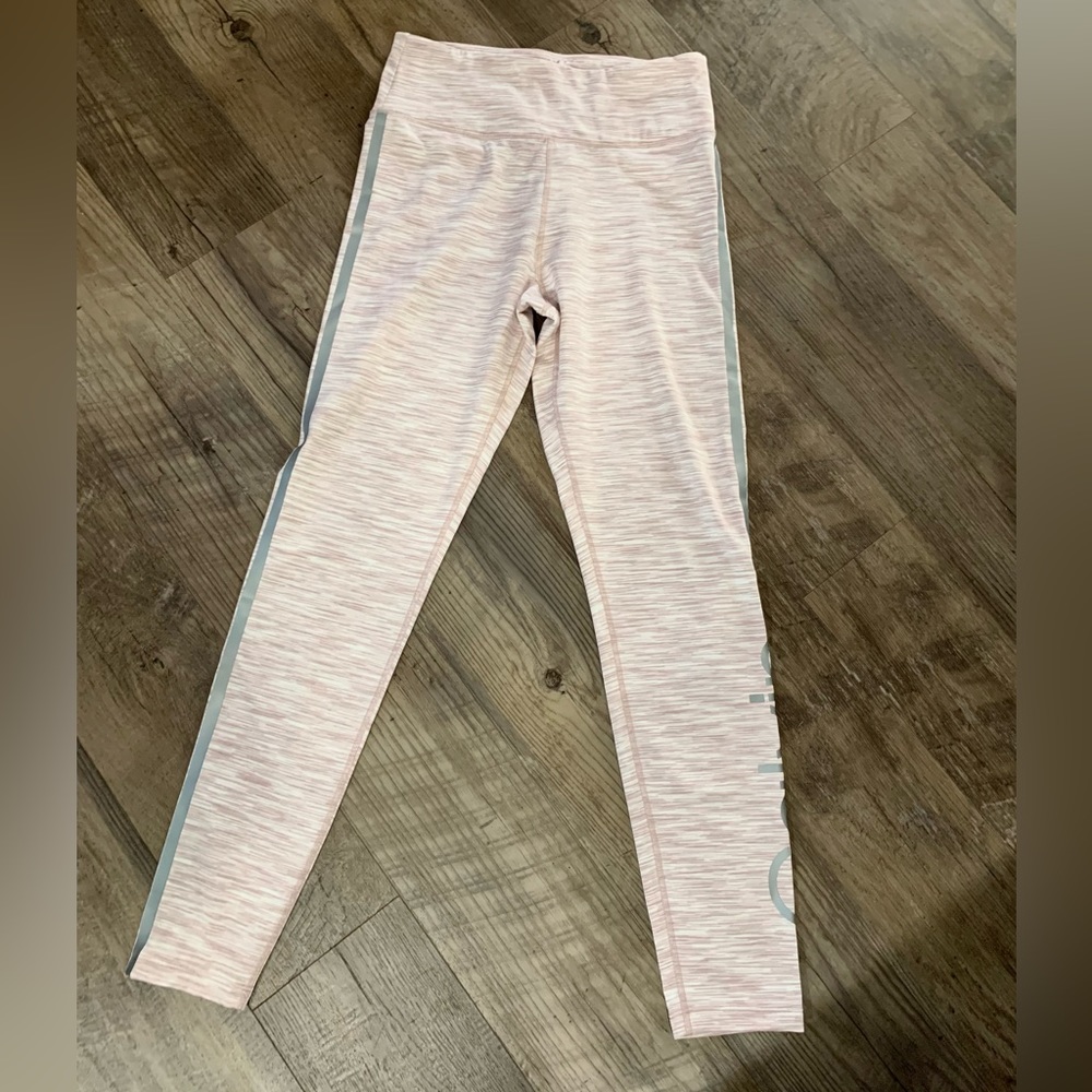 NWOT Calvin Klein Leggings